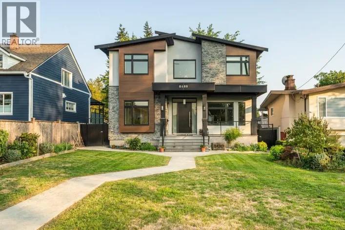 8480 13TH AVENUE, Burnaby