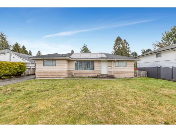 8498 N 122 STREET, Surrey