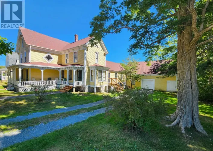 8499 Highway 3, Port Mouton