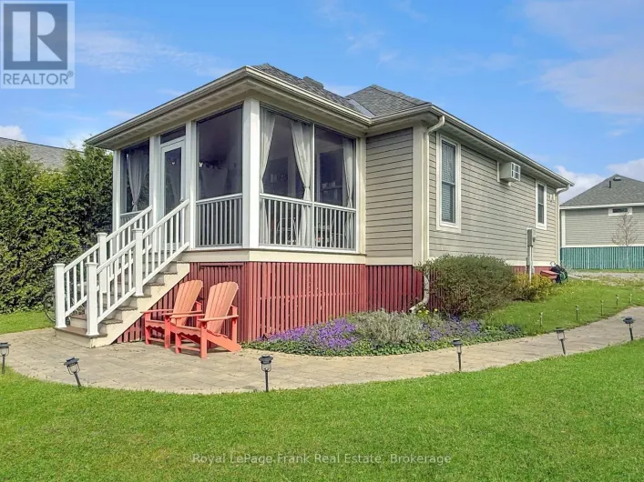 85 - 87 BUTTERNUT LANE, Prince Edward County