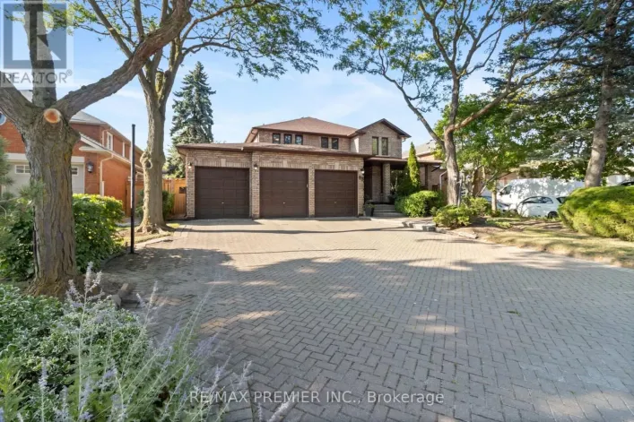 85 CALGARY GARDENS, Vaughan