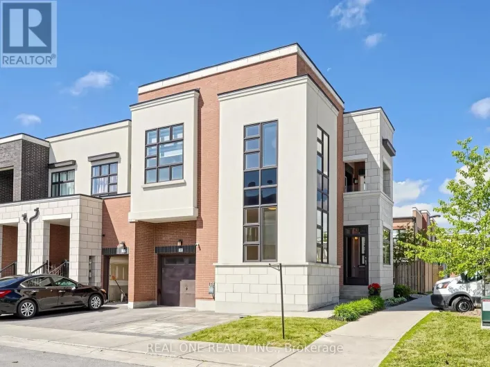 85 CAUSLAND LANE, Richmond Hill