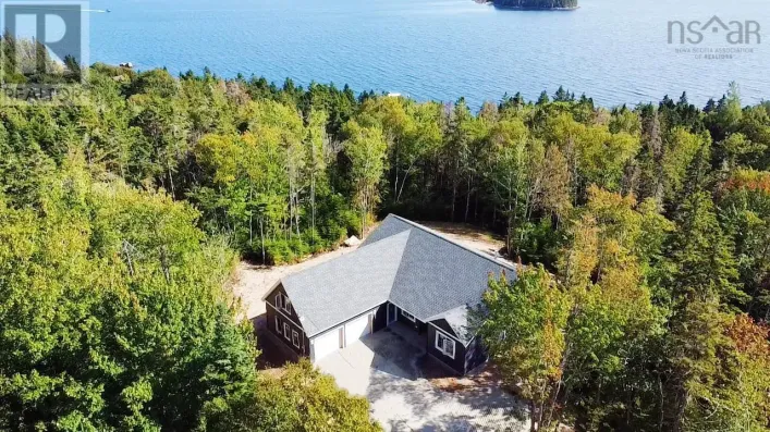 85 Hillside Drive, Boutiliers Point