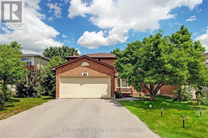 85 HOUSEMAN CRESCENT, Richmond Hill