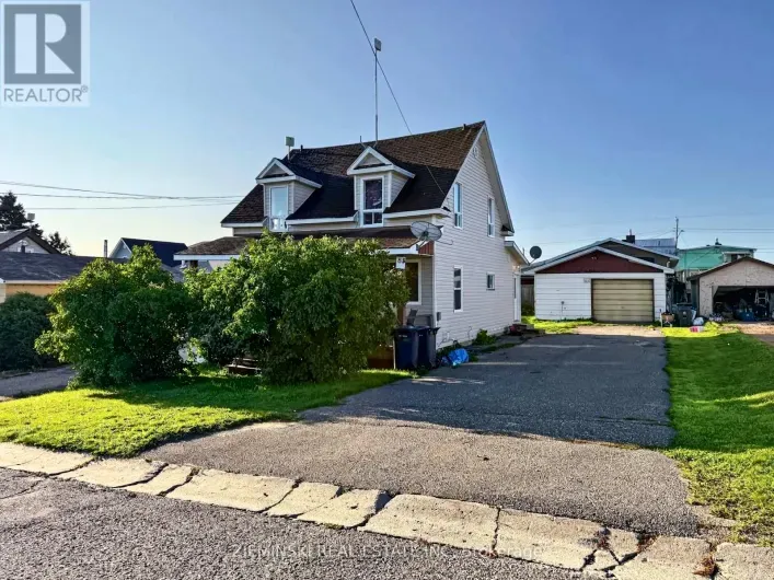 85 MARION STREET, Iroquois Falls