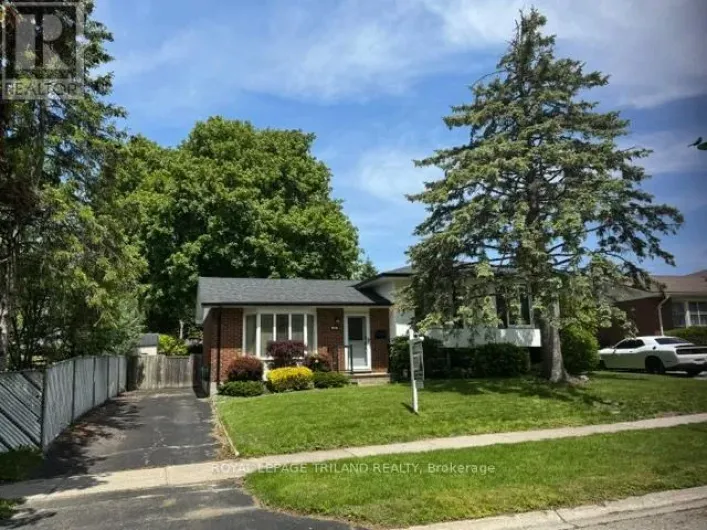 85 MCTAGGART CRESCENT, London North