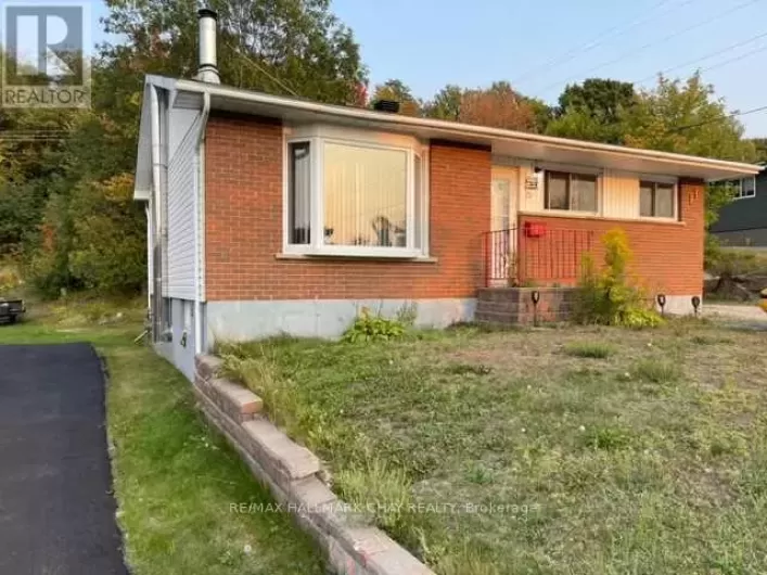 85 MISSISSAUGA AVENUE, Elliot Lake