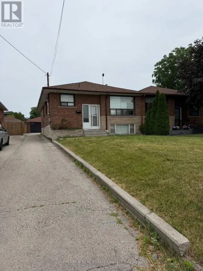 85 MULHOLLAND AVENUE, Toronto