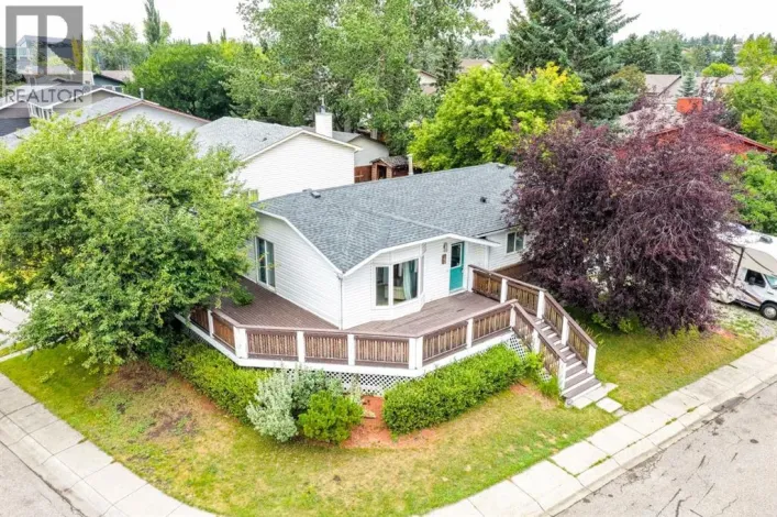 85 Rideau Close SW, Airdrie