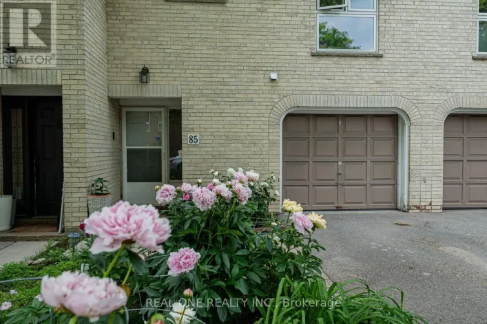 85 SCENIC MILL WAY, Toronto