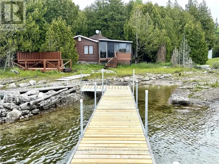 House for sale: 85 SIMPSON AVENUE, Northern Bruce Peninsula