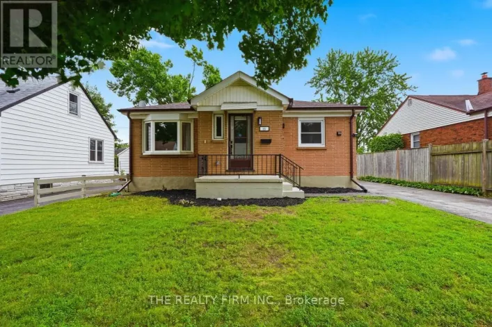 85 STEVENSON AVENUE, London East