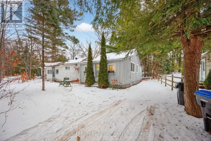 85 TINY BEACHES ROAD S, Tiny