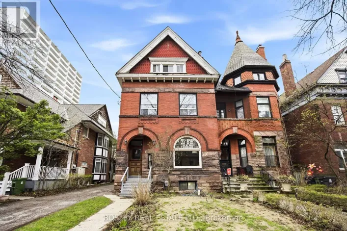 85 WALMER ROAD, Toronto