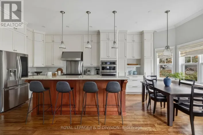 85 WHEELER AVENUE, Toronto