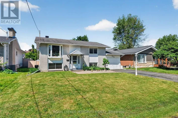 850 BALSAM DRIVE, Ottawa