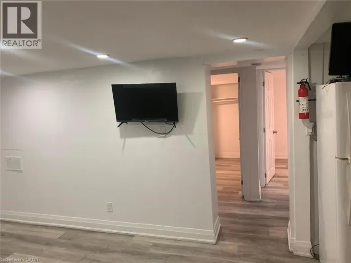 850 (LOWER UNIT) GARTH Street, Hamilton