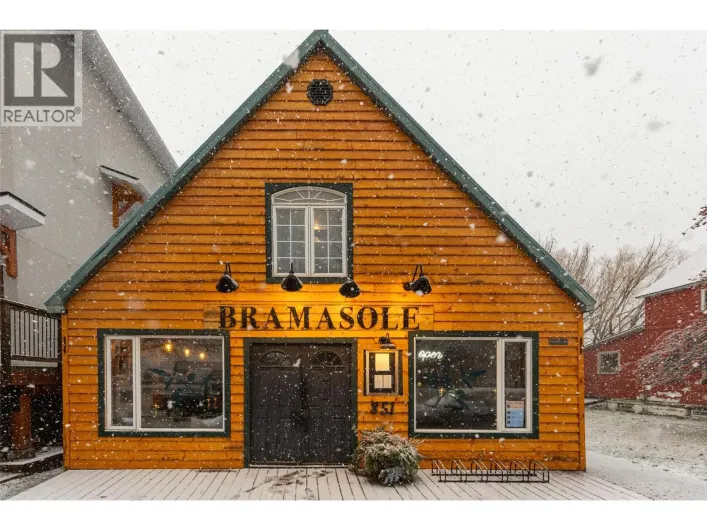 851 7th Avenue, Fernie