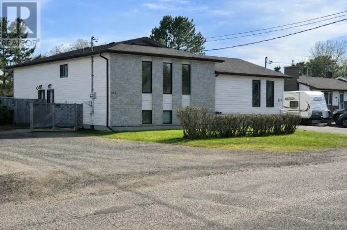 851 & 853 Newport Ave, Thunder Bay