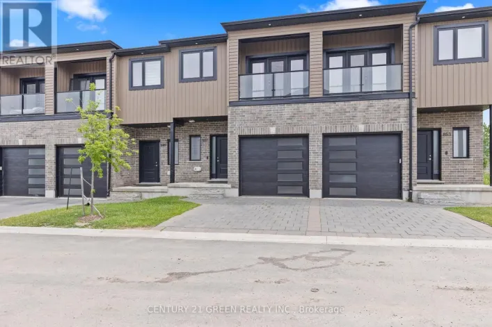 851 SARNIA ROAD, London North