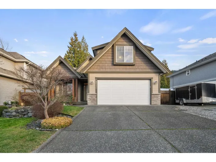 8512 BRADSHAW PLACE|Eastern Hillsides, Chilliwack