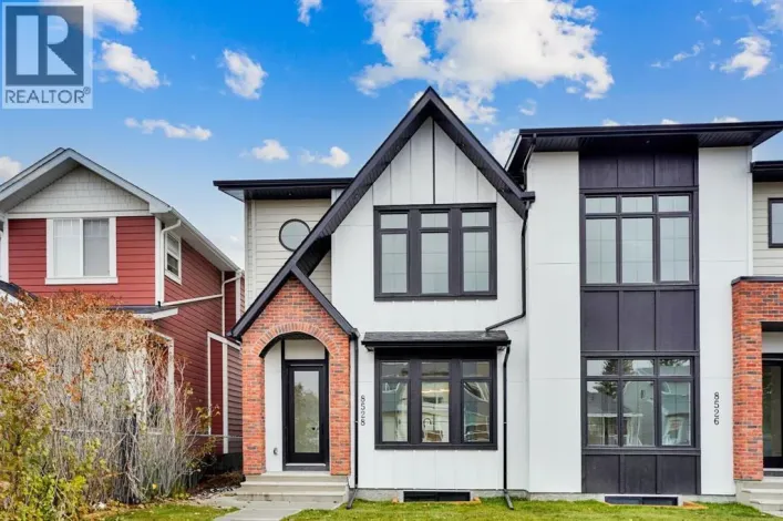 8528 47 Avenue NW, Calgary