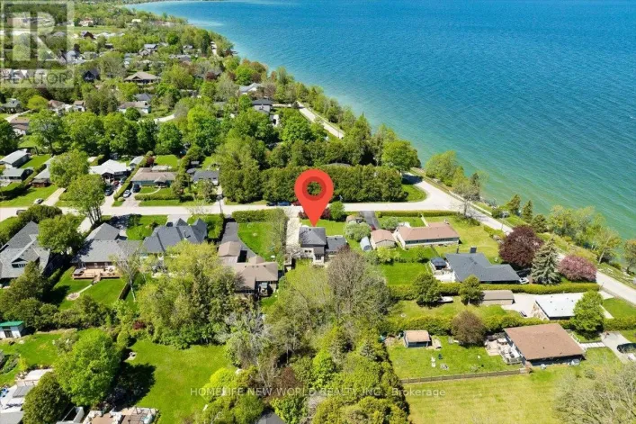 853 FAIRBANK AVENUE, Georgina