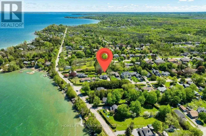 853 FAIRBANK AVENUE, Georgina