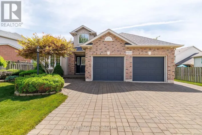 8532 HEIKOOP CRESCENT, Niagara Falls