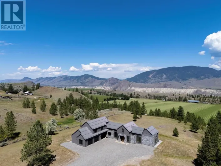 8555 BARNHARTVALE Road, Kamloops