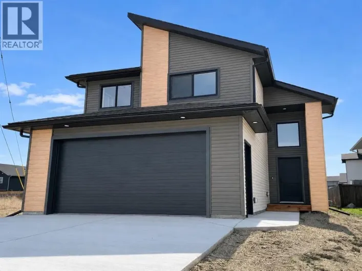 8557 72 Avenue, Grande Prairie