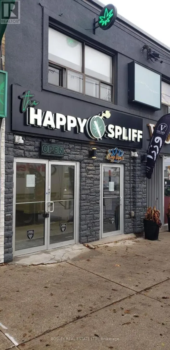 856 EGLINTON AVENUE E, Toronto