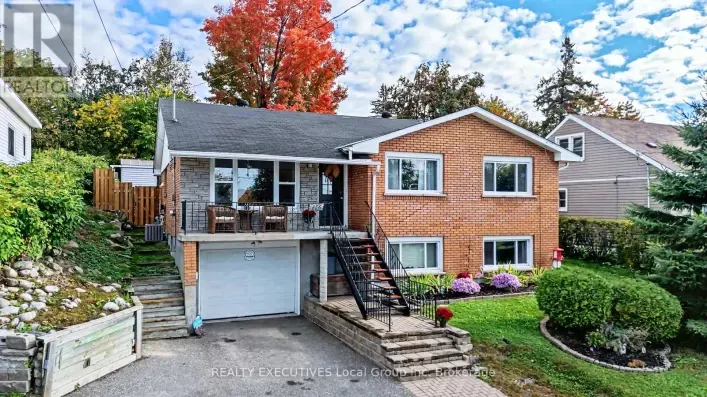 856 JANE STREET, North Bay