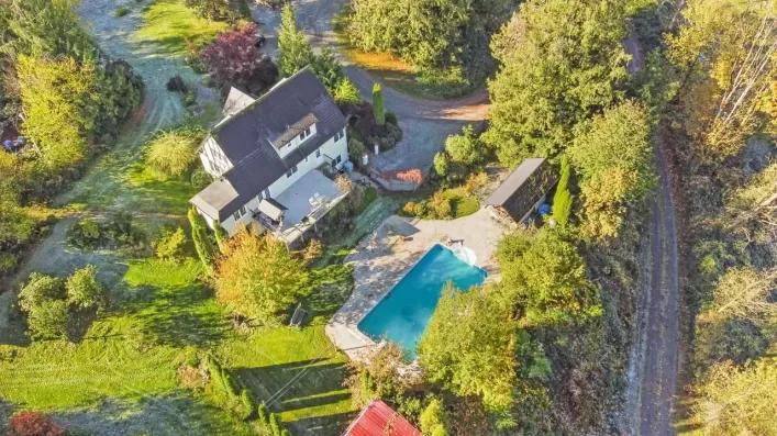 8561 BRADNER ROAD, Abbotsford