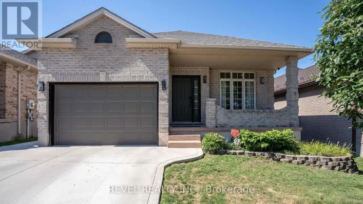 857 CRESTHAVEN CRESCENT, London South