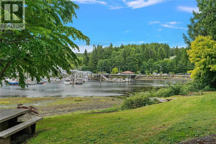 8575 Glenview Rd, Port Hardy