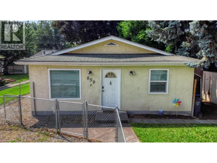 859 Lawson Avenue, Kelowna