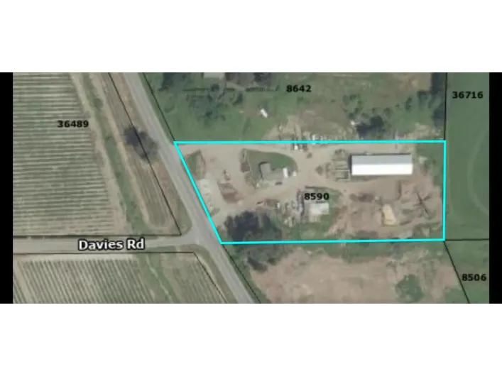 8590 SYLVESTER ROAD, Mission