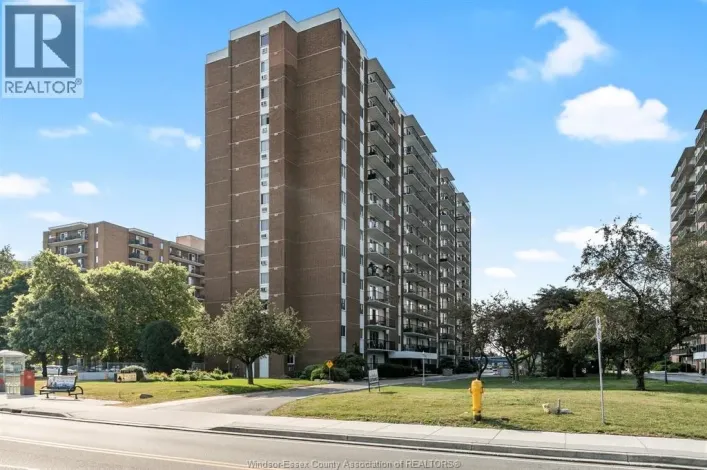8591 Riverside Dr. E. Unit# 802, Windsor