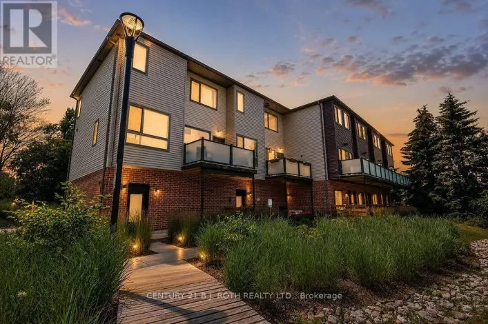 #86 - 369 ESSA ROAD, Barrie
