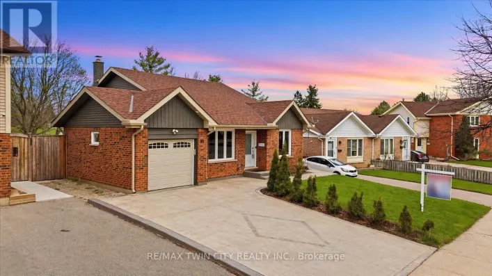 86 CARLYLE DRIVE, Kitchener