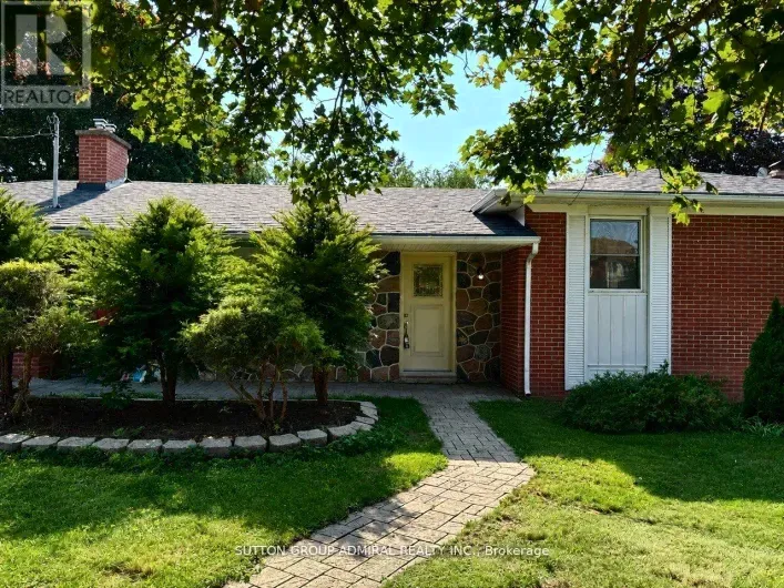 86 HAMILTON DRIVE, Newmarket