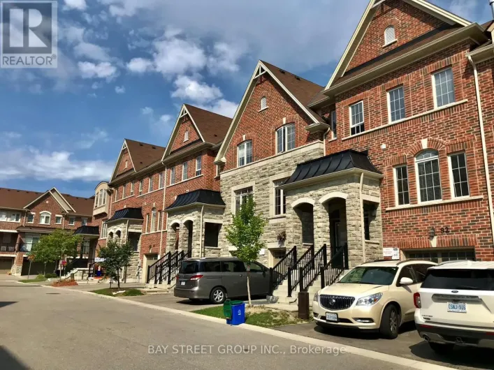 86 MACK CLEMENT LANE, Richmond Hill