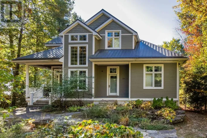 86 NOTTAWAGA DRIVE, Tiny