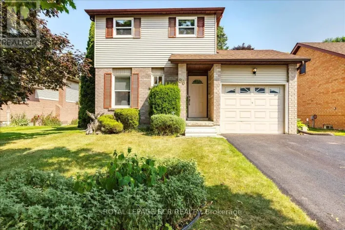 86 PRINCESS STREET, East Gwillimbury