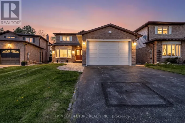 86 ROBINSON CRESCENT, Whitby