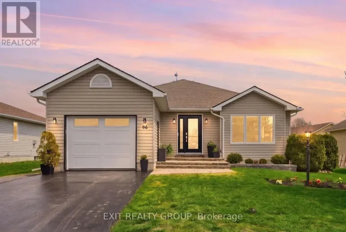 86 SANDBANKS COURT, Prince Edward County