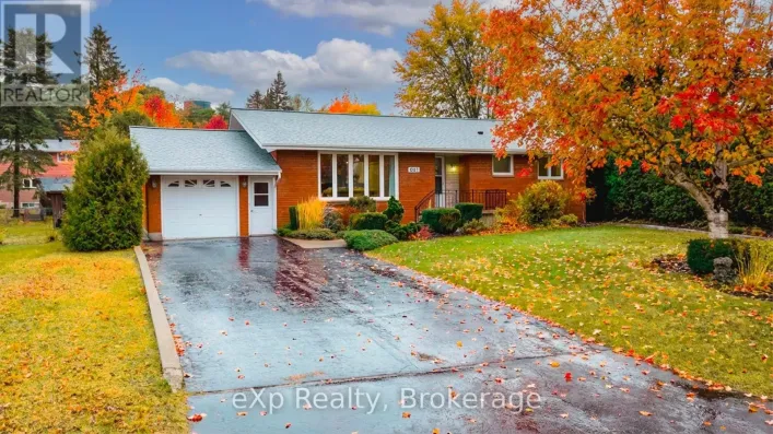 861 GUSTAVUS STREET, Saugeen Shores