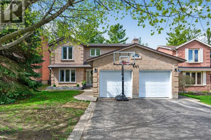 861 MONA DRIVE, Kingston