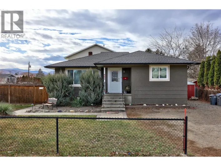 862 DESMOND Street, Kamloops